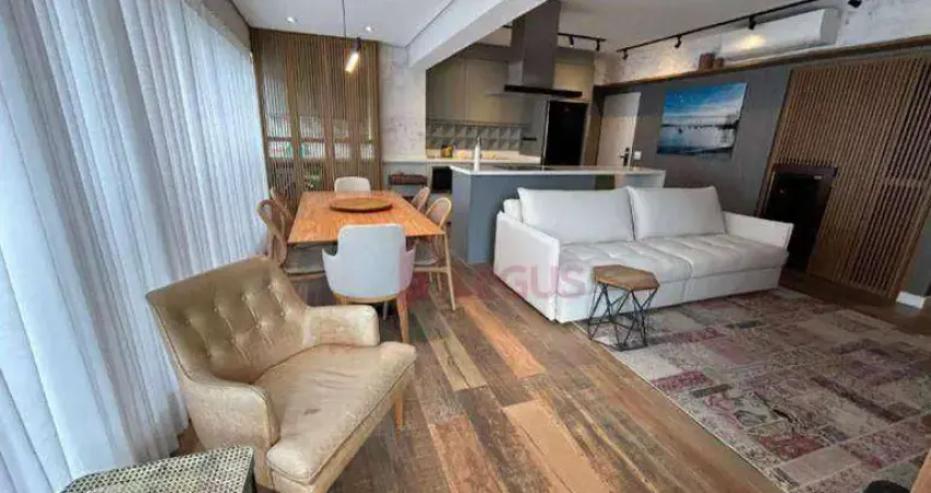 Apartamento com 2 dormitórios sendo 1 suíte e 2 vagas de garagem.