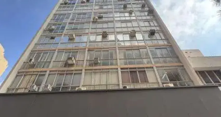 03 salas comercial juntas + recepção - 02 banheiros - elevador - centro - edifício banco coemrcial