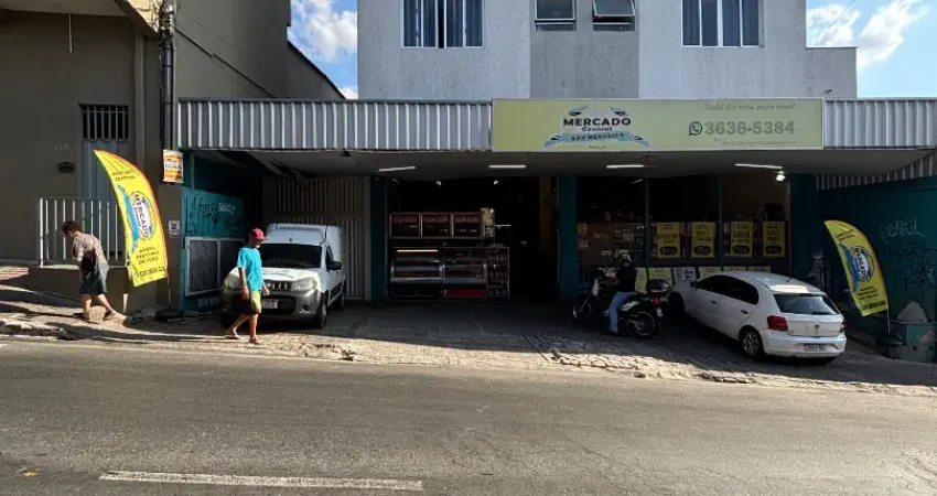 Apartamento 3 quartos no são benedito – rua alvorada – sem condomínio – r$ 1.900