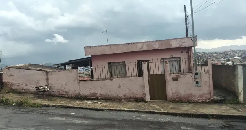 Oportunidade rara! duas casas no mesmo lote no bairro são — ideal para moradia, renda ou família grande!