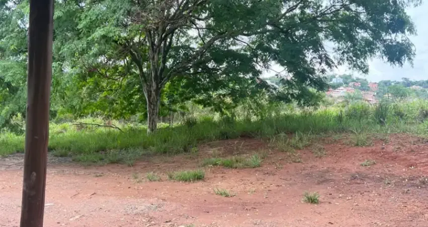 Aluguel de Sítio no Bairro Liberdade - R$ 5.000,00 – Uso Comercial ou Residencial