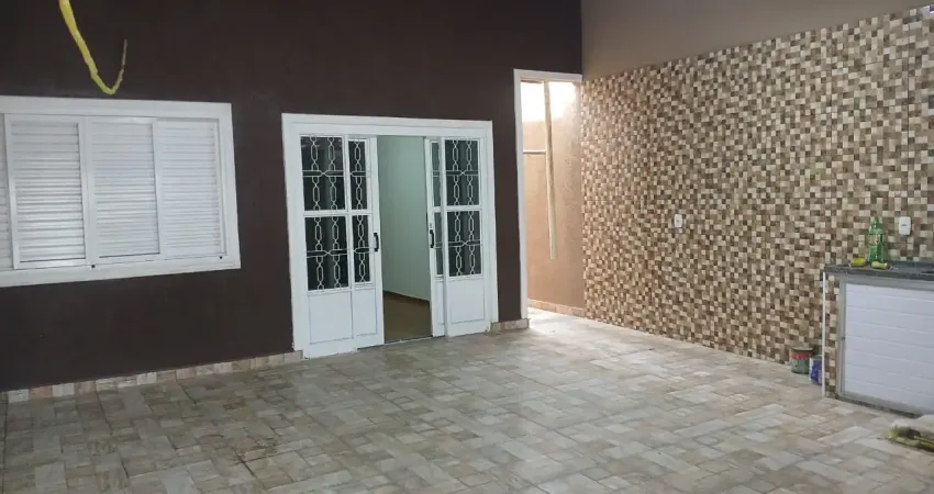 Linda casa recem reformada pronta para morar no jardim shangai regiao ouro verde