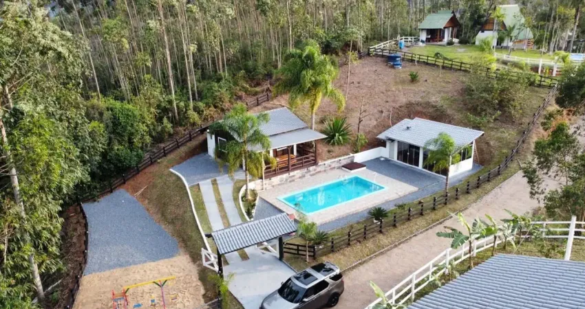 Chácara / sítio com 2 quartos à venda na Zona Rural, São João Batista 