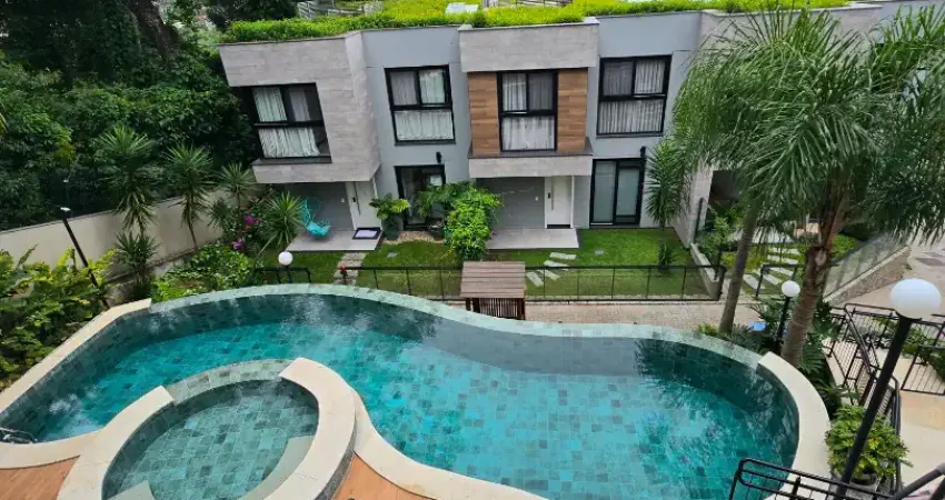 Casa em condominio fechado no canto da lagoa - florianópolis/sc