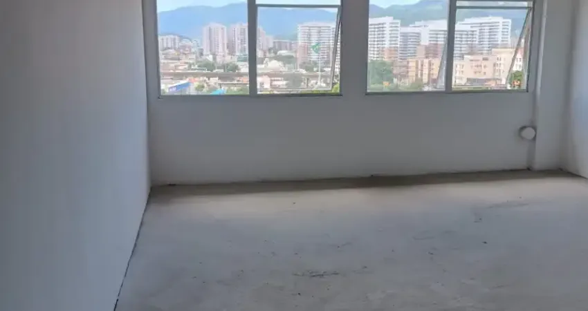 Ampla sala comercial a venda no edifício dhc offices com 37 metros quadrados ao lado do norte shopping