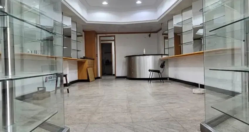 Excelente loja pra alugar no calçadão de caxias com 100 metros quadrados