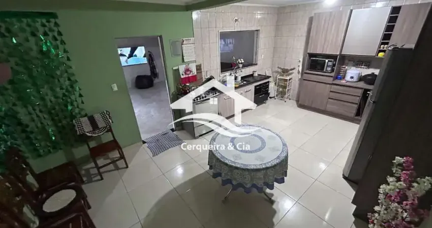 Casa térrea com 2 vagas e quintal no jardim tietê | cerqueira & cia soluções imobiliárias