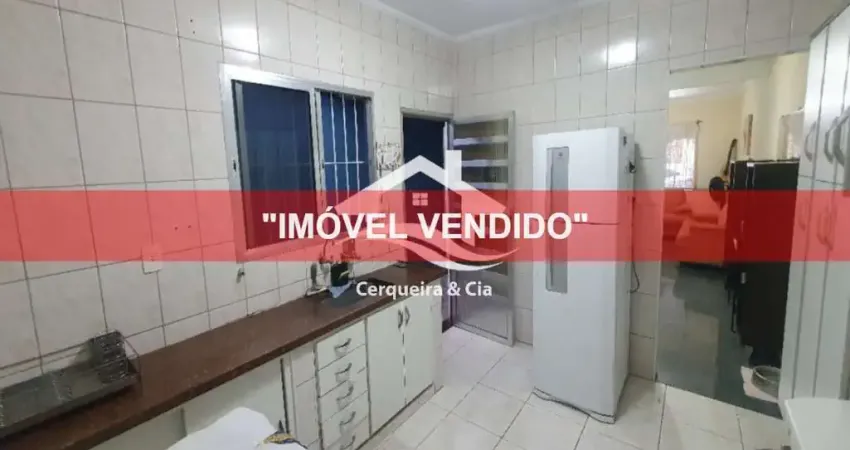 Casa térrea com 3 dormitórios e 2 vagas de garagem no jardim planalto | cerqueira & cia soluções imobiliárias