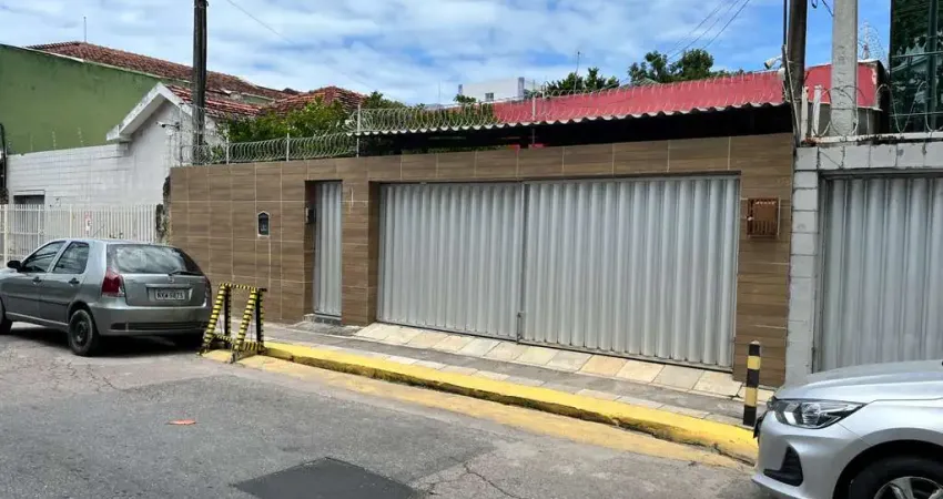 Casa com 4 quartos à venda no Boa Vista, Recife