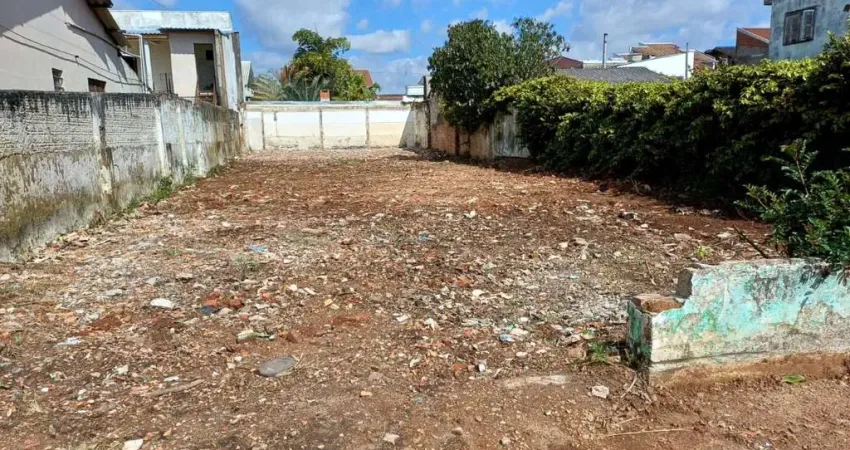 Terreno à venda na Rua Maricas, 304, Fátima, Canoas