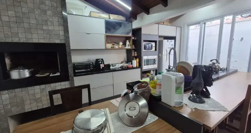 Casa em condomínio fechado com 3 quartos à venda na Rua Barão de Mauá, 300, Fátima, Canoas