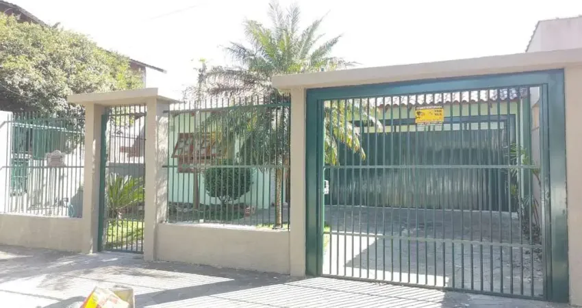 Casa com 3 quartos à venda na Rua Bagé, 514, Niterói, Canoas