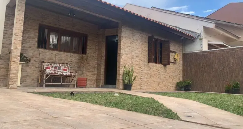 Casa com 2 quartos à venda na Das Grapias, 75, Residencial dos Jardins, Canoas