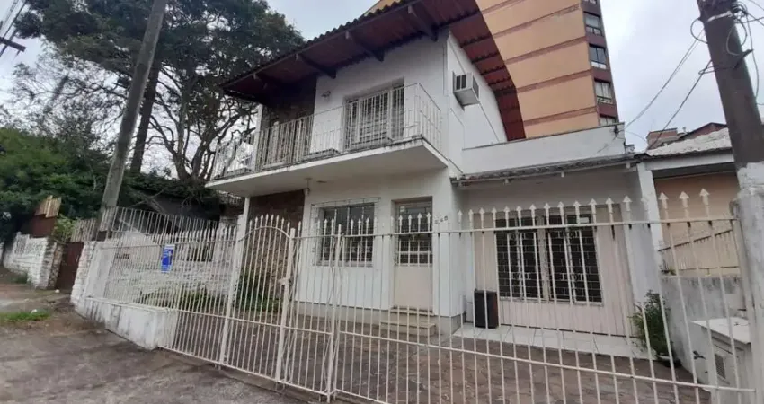 Casa com 7 quartos à venda na Rua Caetés, 246, Centro, Canoas