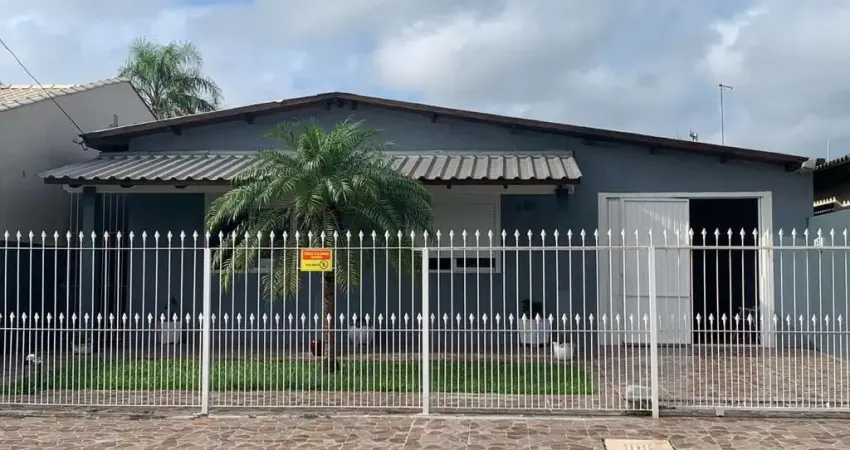 Casa com 2 quartos à venda na Rua das Garças, 340, Cinco Colônias, Canoas