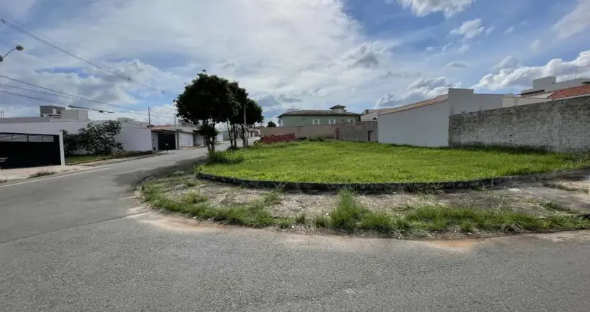 Belo terreno de esquina com 364m² plano em recanto da água branca, piracicaba-sp