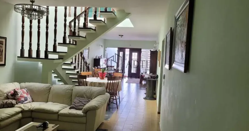 Casa com 9 quartos à venda na Vila Oliveira, Mogi das Cruzes 