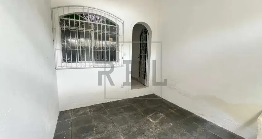 Casa com 2 quartos para alugar no Campo Alegre, Belo Horizonte