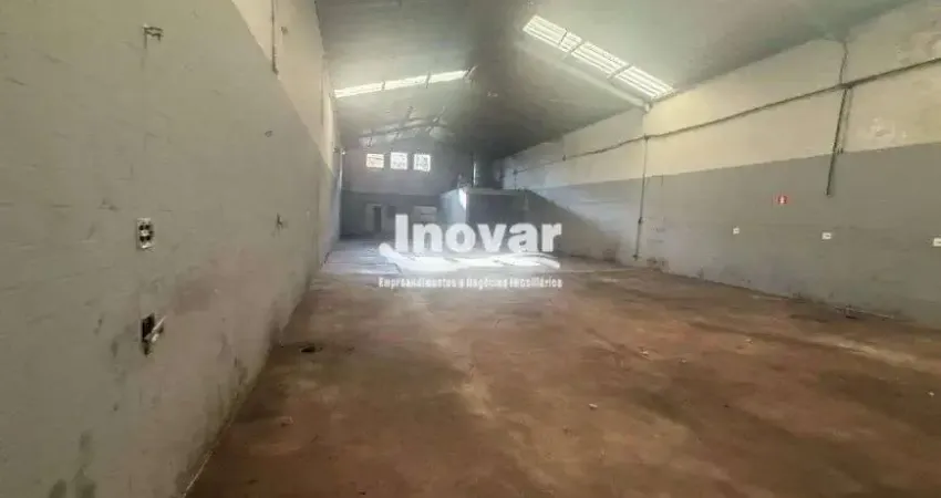 Galpão com aproximadamente 400m² proximo a avenida pedro ii