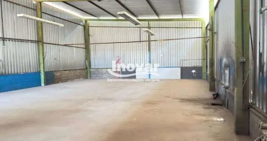 Galpão com aproximadamente 192m² no distrito industrial de sabará