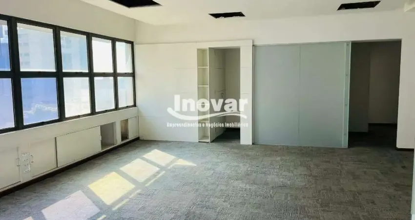 Salas com aproximadamente 163,80 m2, 03 vagas de garagem, m2 próximo a rua ceará e av. afonso pena