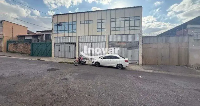 Galpão com aproximadamente 420m² próximo ao anel rodoviário, via expressa e avenida amazonas