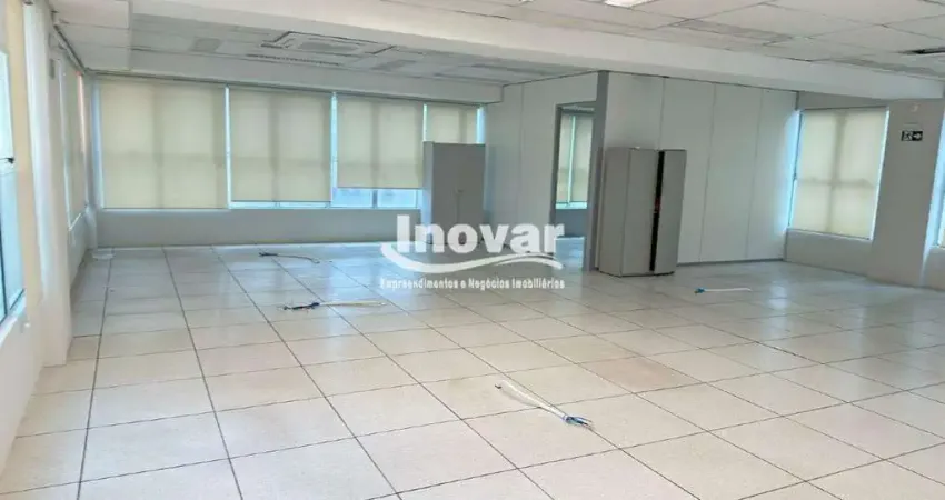 Andar em vão livre com aproximadamente 168m² no coração da savassi