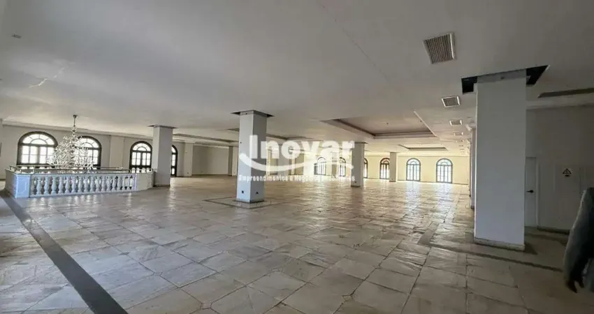 Predio comercial com 6.534m² para locaçao em 4 niveis, 1 nivel de garagem com 32 vagas, cozinha, área de estoque, gerador, av. raja gabaglia
