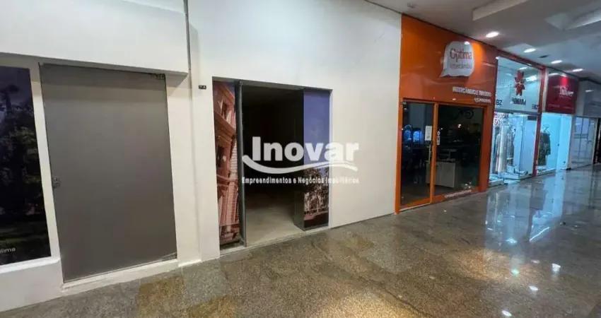 Loja no shopping 5ª avenida com aproximadamente 65 m2 total, sendo 27 m2 de mesanino, banho, piso em porcelanato