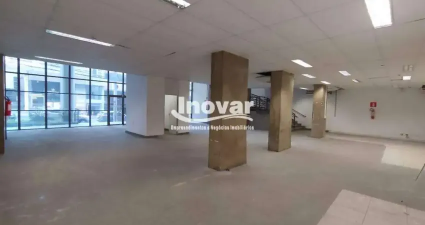 Excelente loja com 932,30m² no coração da savassi, é direito de 3,80, piso em cerâmica, divisorias