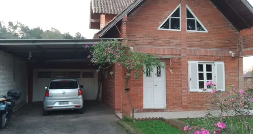 Casa à venda de 2 dormitórios no centro de campo bom - imperdível!