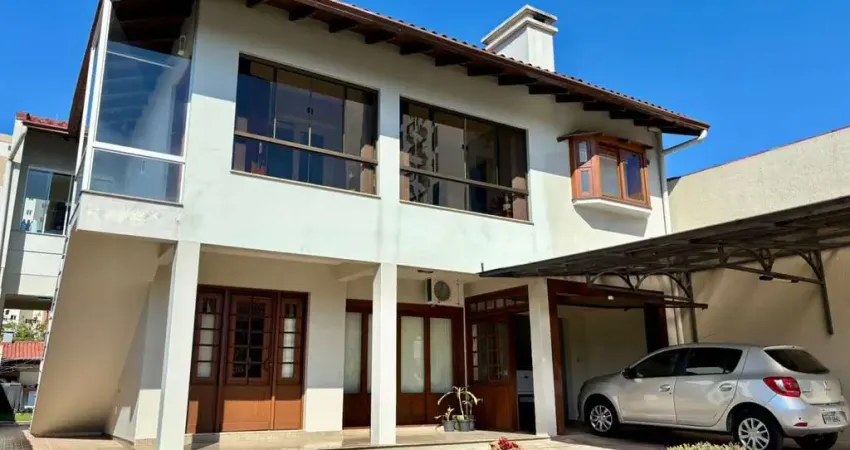 Casa com 5 quartos à venda na Rua Confraternização, Pátria Nova, Novo Hamburgo