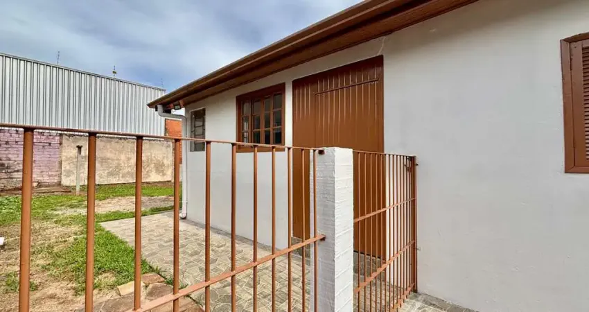 Casa com 2 quartos para alugar na Rua Espírito Santo, São Jorge, Novo Hamburgo