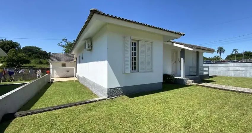 Casa com 3 quartos à venda no Centro, Içara