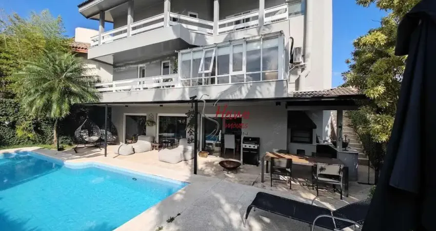 Sobrado alto padrão r$ 4 milhões ou 25.127,00 ( santana de parnaíba)