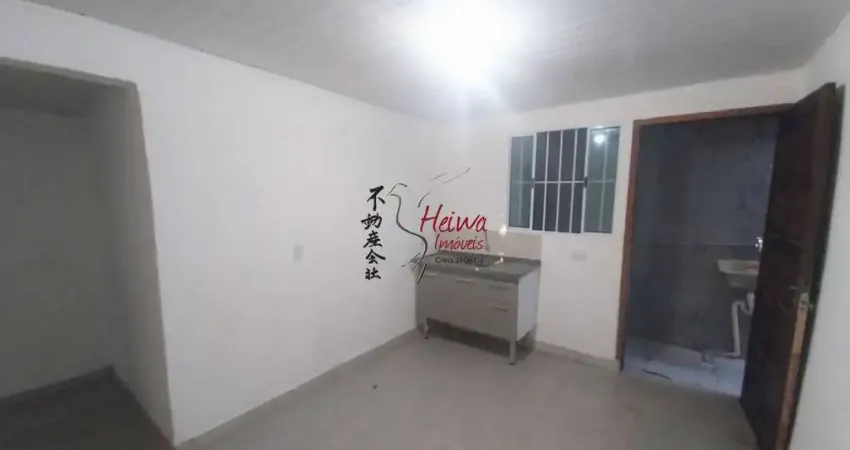 Casa com 2 quartos para alugar na Rua Compositor, 53, Vila Guedes, São Paulo