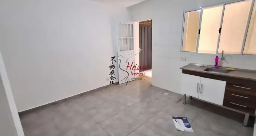 Casa com 1 quarto para alugar na Estrada das Taipas, 645, Jaraguá, São Paulo