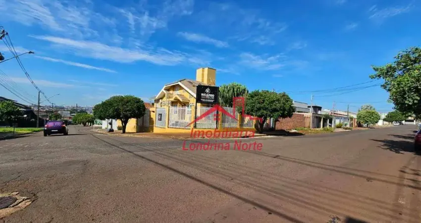 Casa com 4 dormitórios à venda, 280 m² por R$ 1.150.000,00 - Jardim Pacaembu - Londrina/PR