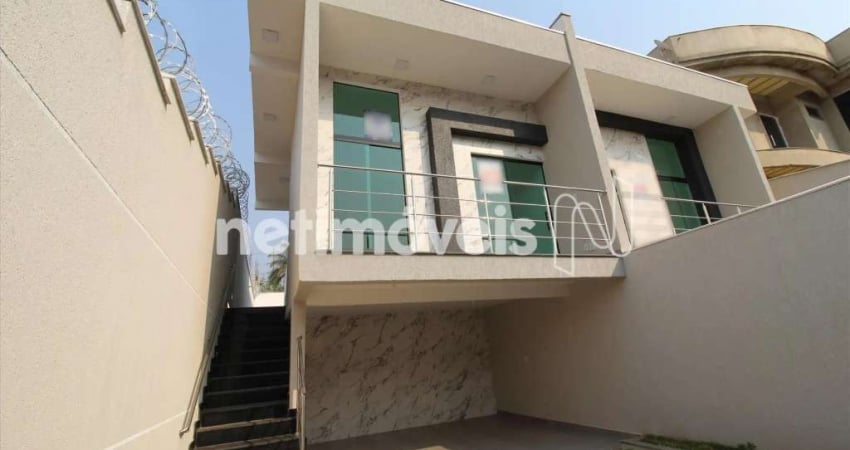 Casa com 3 quartos à venda na Avenida Itamar Soares Viana, Novo Centro, Santa Luzia