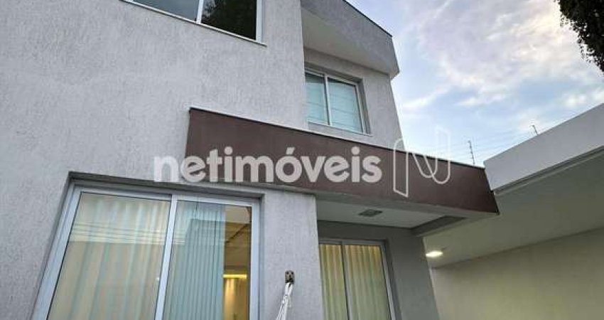 Casa com 3 quartos à venda na Rua Otávio Nicolai, Planalto, Belo Horizonte