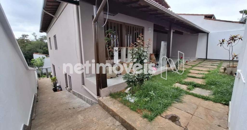 Casa com 3 quartos à venda na Rua Santo Antônio de Lisboa, São João Batista, Belo Horizonte