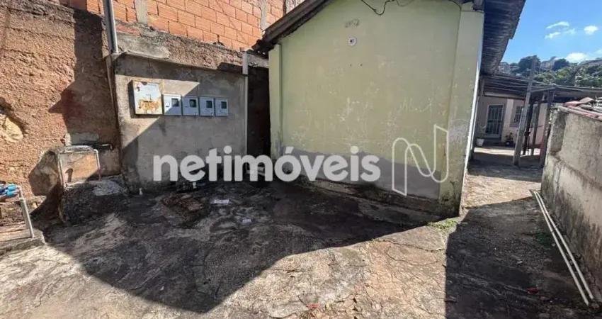 Casa com 3 quartos à venda na Rua Judith Luzia de Carvalho, Parque São Pedro (Venda Nova), Belo Horizonte