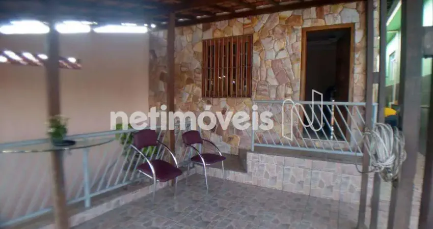 Casa com 3 quartos à venda na Rua Otacílio Vieira da Cruz, Parque São Pedro (Venda Nova), Belo Horizonte