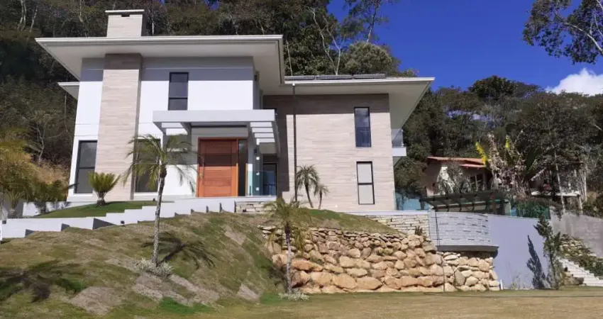 Casa em condomínio fechado com 5 quartos à venda no Parque do Imbui, Teresópolis