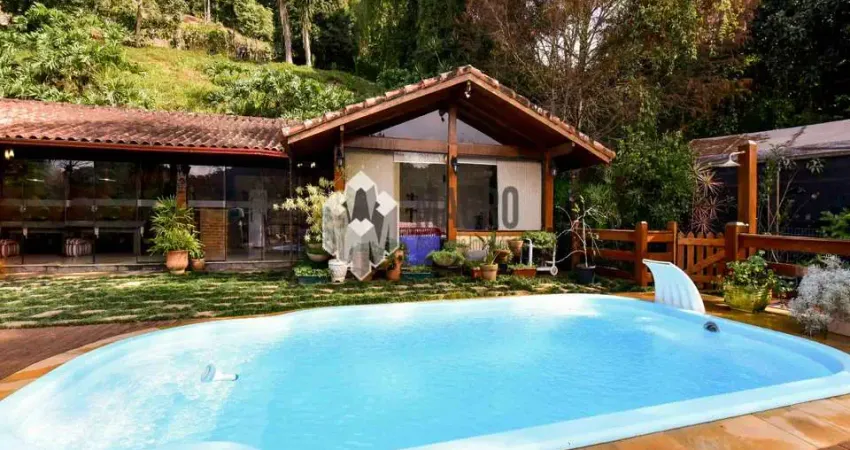 Casa com 5 quartos à venda no Albuquerque, Teresópolis