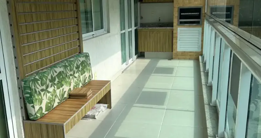 Freguesia. 3 quartos sendo 2 suites, total infra estrutura. predio único