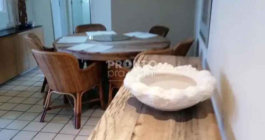 Apartamento mobiliado e equipado em andar alto | setúbal | 151,91m² | 3 quartos (2 suítes) | 2 vagas | pronto para morar