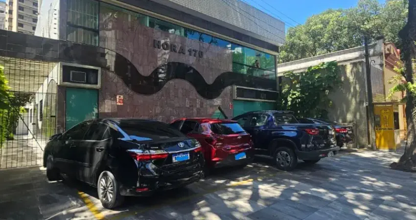 Maravilhosa oportunidade de sala comercial para locação no espinheiro.