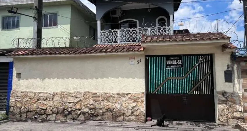 Casa com 3 quartos à venda na Rua Sorocaba, 21, Vila Áurea (Vicente de Carvalho), Guarujá