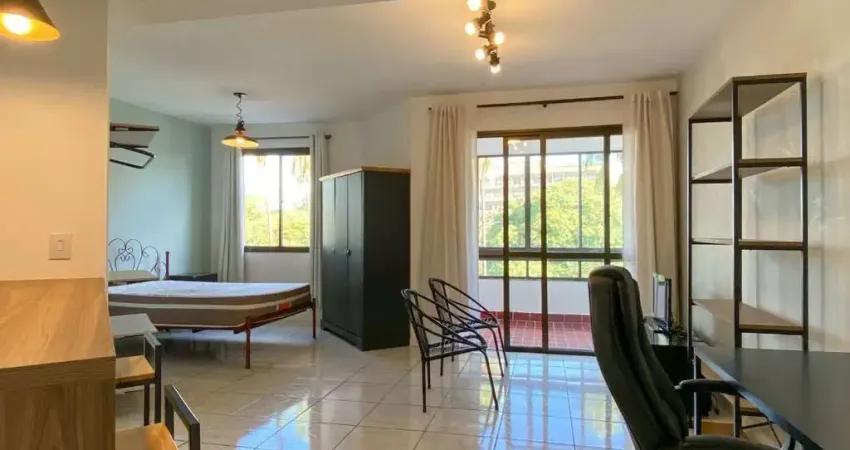 Apartamento mobiliado de 36m², 1 dormitório com vaga de garagem no bom fim